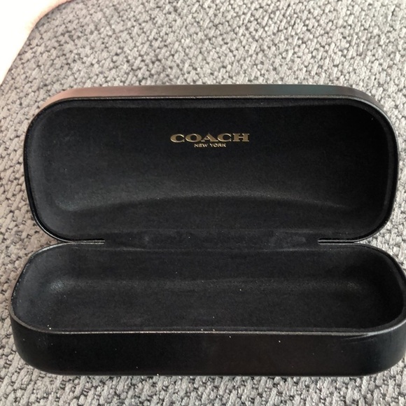 COACH clamshell eyeglasses case. Black. - Picture 2 of 5
